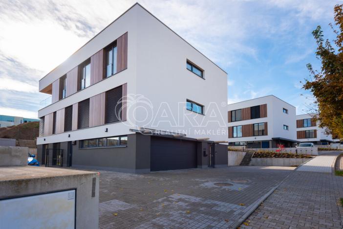 Pronájem bytu 4+kk, Roztoky, Václava Havla, 113 m2