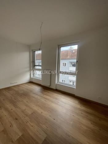 Pronájem bytu 3+kk, České Budějovice, Hálkova, 54 m2
