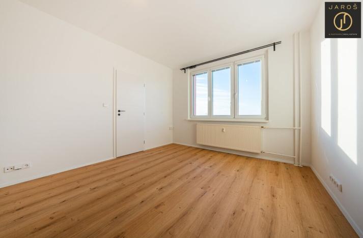 Prodej bytu 2+kk, Nové Strašecí, Křivoklátská, 36 m2