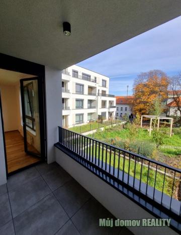 Pronájem bytu 2+kk, Praha - Nusle, Mužíkova, 52 m2