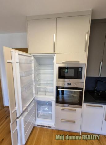 Pronájem bytu 2+kk, Praha - Nusle, Mužíkova, 52 m2