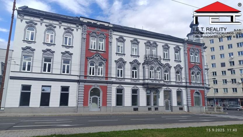 Pronájem obchodního prostoru, Opava, Olomoucká, 226 m2