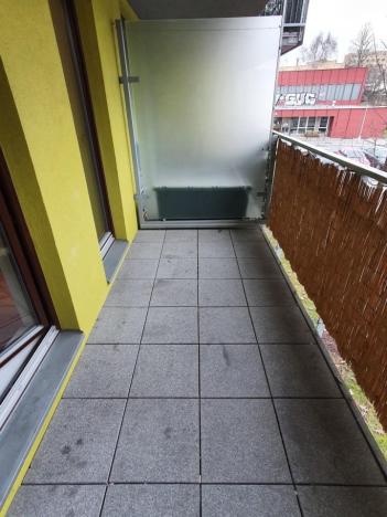 Pronájem bytu 1+kk, Praha, Na Slatince, 36 m2