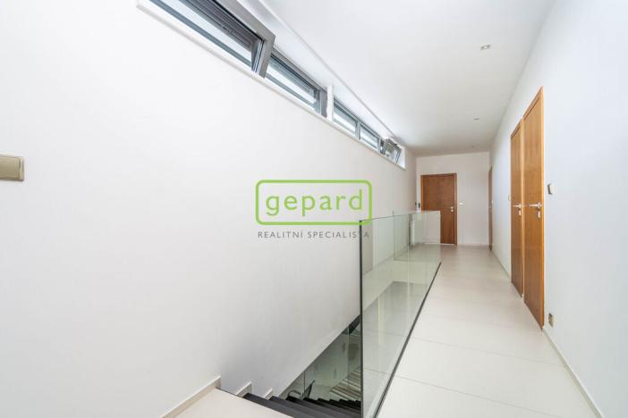 Prodej vícegeneračního domu, Kounice, 636 m2