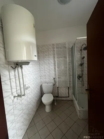 Prodej chaty, Dolní Lomná, 630 m2