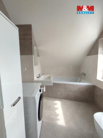 Prodej bytu 2+kk, Třinec - Tyra, 29 m2