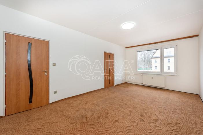Prodej bytu 3+1, Hostinné, Sídliště, 88 m2