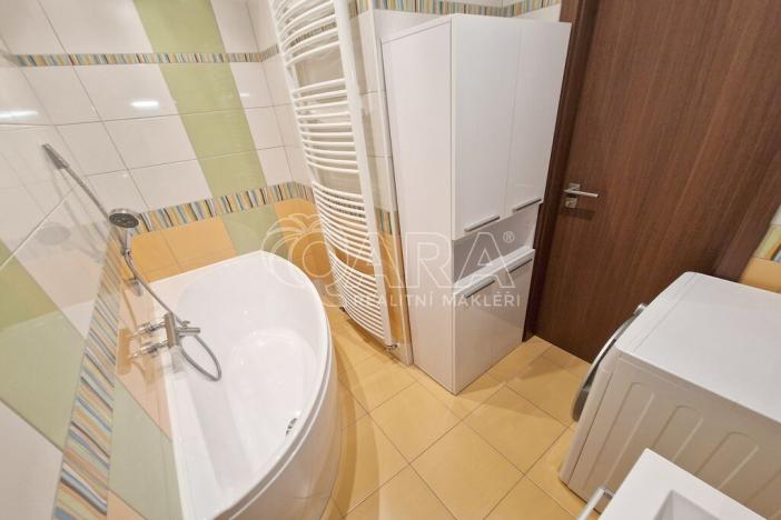 Pronájem bytu 2+kk, Praha - Letňany, Dudkova, 49 m2