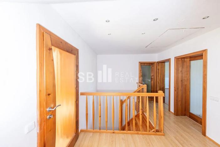 Prodej rodinného domu, Borová, 230 m2