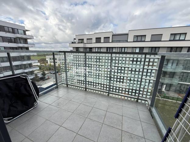 Pronájem bytu 1+kk, Praha - Třebonice, Thomasova, 32 m2