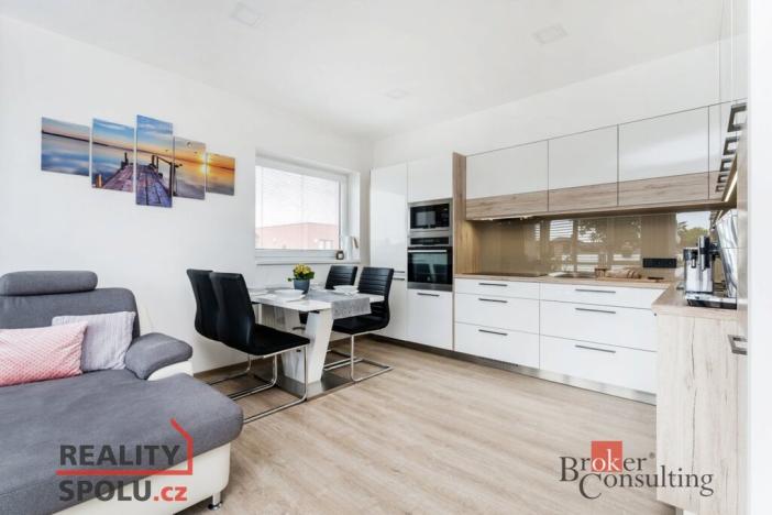 Pronájem bytu 3+kk, Hradec Králové - Svobodné Dvory, K Meteoru, 122 m2