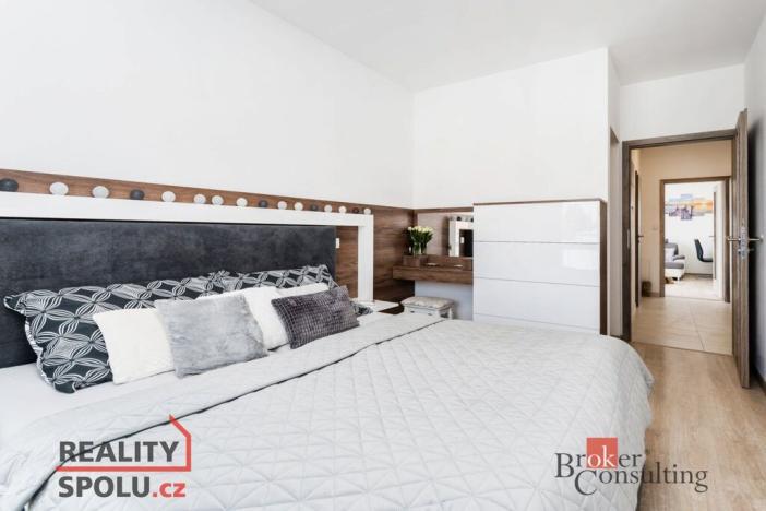 Pronájem bytu 3+kk, Hradec Králové - Svobodné Dvory, K Meteoru, 122 m2