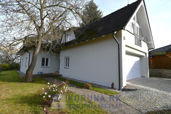 Prodej vily, Lišov, Topolová, 321 m2