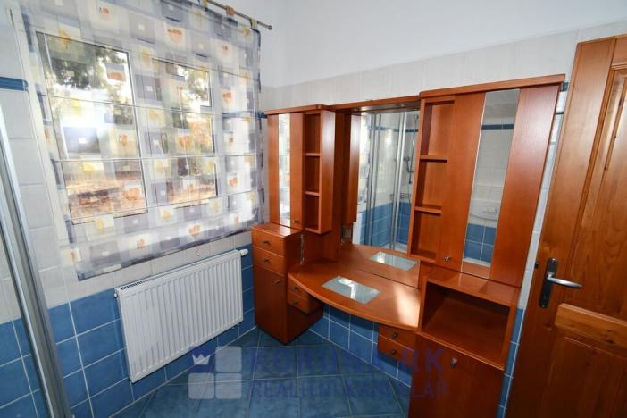 Prodej vily, Lišov, Topolová, 321 m2