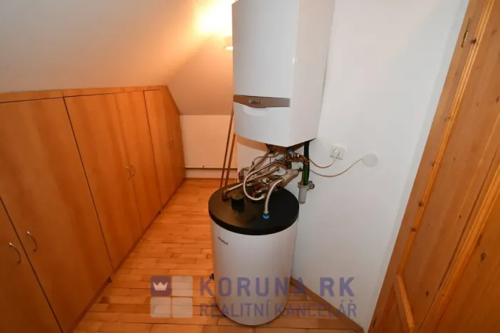 Prodej vily, Lišov, Topolová, 321 m2