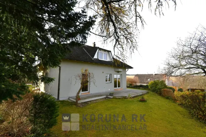 Prodej vily, Lišov, Topolová, 321 m2