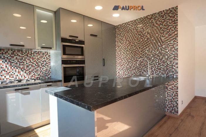 Prodej bytu 3+kk, Praha - Karlín, Molákova, 71 m2