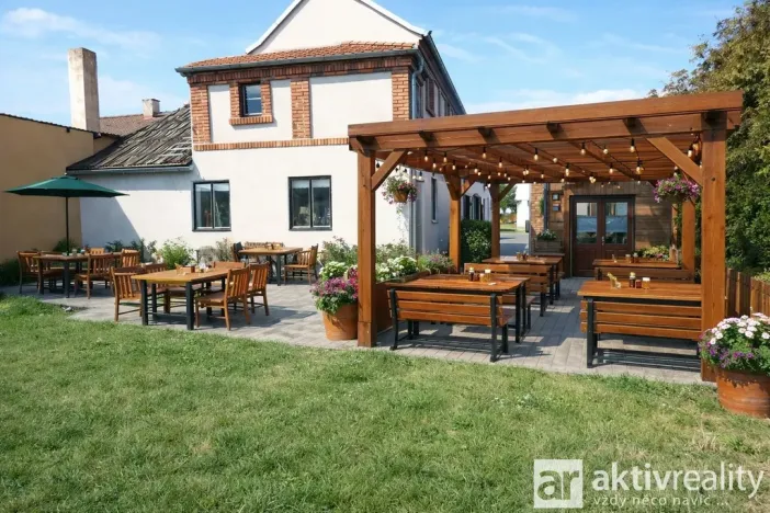 Prodej obchodního prostoru, Žatec - Bezděkov, 190 m2