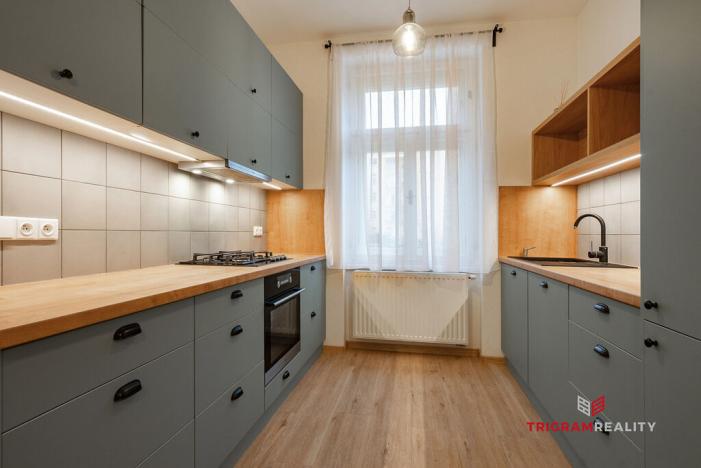 Pronájem bytu 2+kk, Hradec Králové, Klumparova, 50 m2