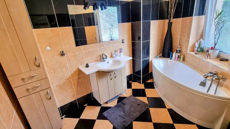 Prodej rodinného domu, Stařeč, 140 m2