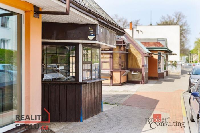 Pronájem obchodního prostoru, Kralupy nad Vltavou - Lobeček, Dr. E. Beneše, 58 m2