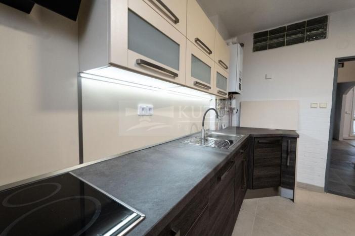 Pronájem bytu 3+1, Rousínov - Čechyně, 80 m2