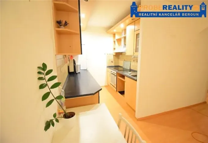 Pronájem bytu 2+kk, Komárov, Okružní, 48 m2