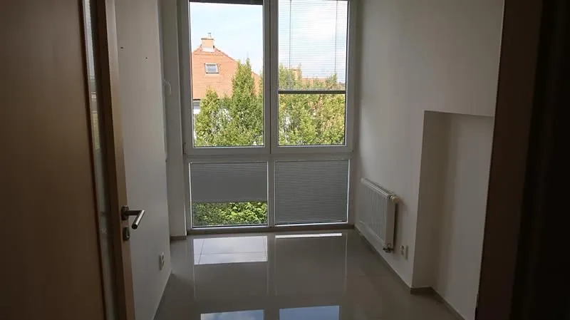 Pronájem bytu 4+1, Praha - Komořany, Na Homoli, 83 m2