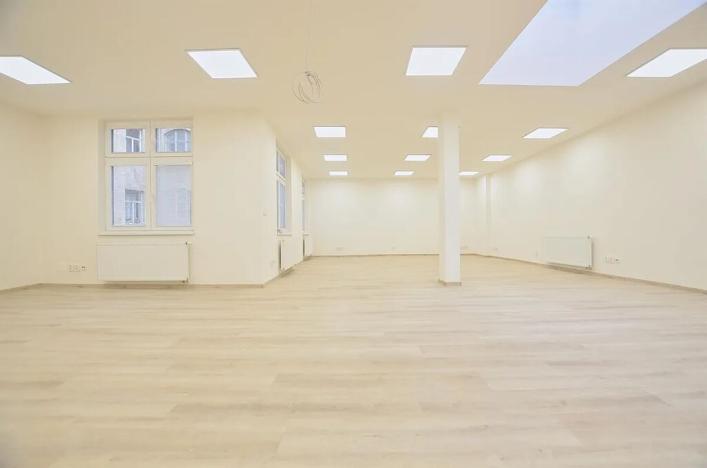 Pronájem kanceláře, Praha - Holešovice, Milady Horákové, 141 m2