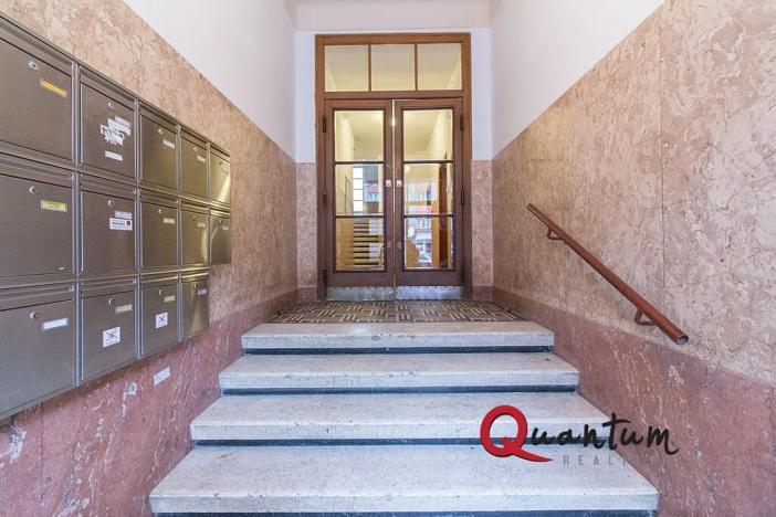 Pronájem bytu 1+kk, Praha - Nusle, 5. května, 34 m2