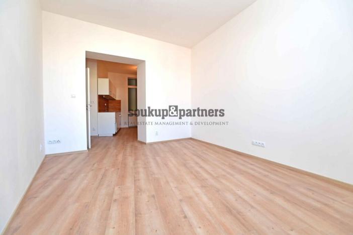 Pronájem bytu 2+kk, Praha - Podolí, Sinkulova, 40 m2