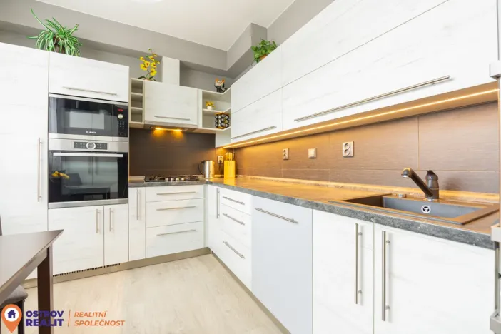 Prodej bytu 3+1, Zábřeh, Severovýchod, 73 m2