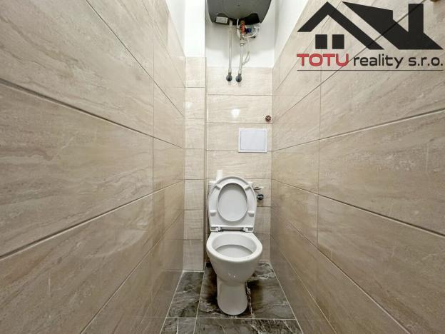 Pronájem bytu 2+1, Jaroměř, Husova, 65 m2