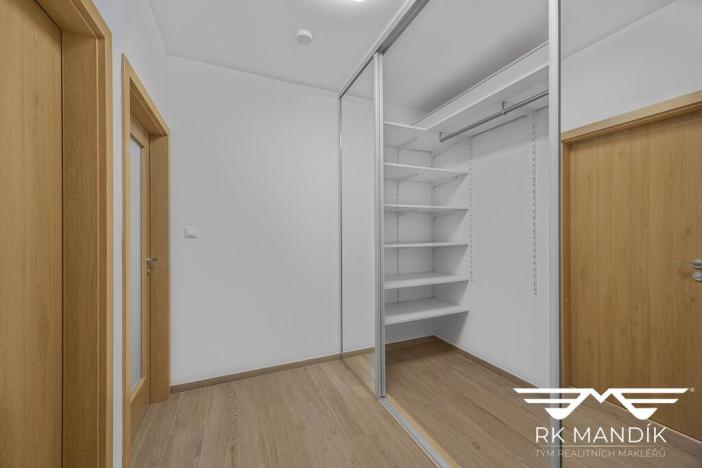 Pronájem bytu 2+kk, Praha - Prosek, Kytlická, 53 m2