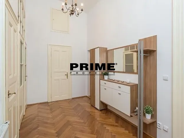 Pronájem kanceláře, Praha - Staré Město, Martinská, 180 m2