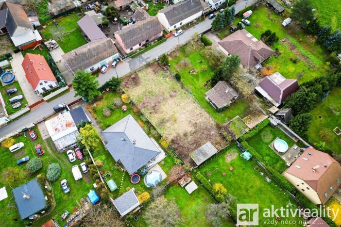 Prodej pozemku pro bydlení, Libiš, Jiskrova, 927 m2