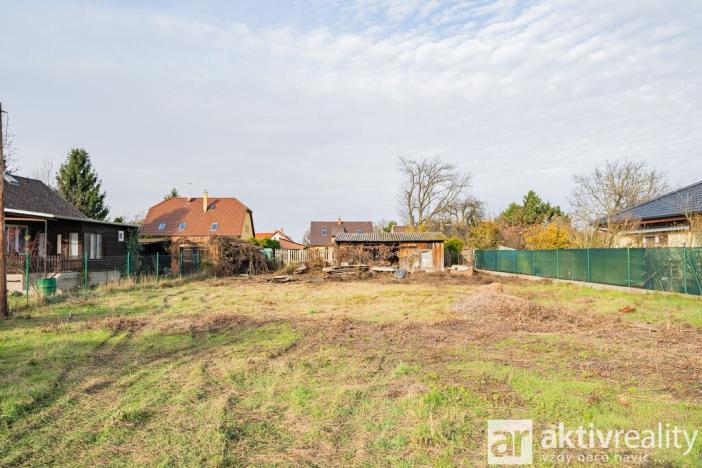 Prodej pozemku pro bydlení, Libiš, Jiskrova, 927 m2