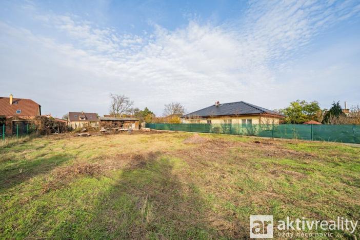 Prodej pozemku pro bydlení, Libiš, Jiskrova, 927 m2