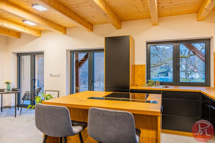 Prodej rodinného domu, Morávka, 250 m2