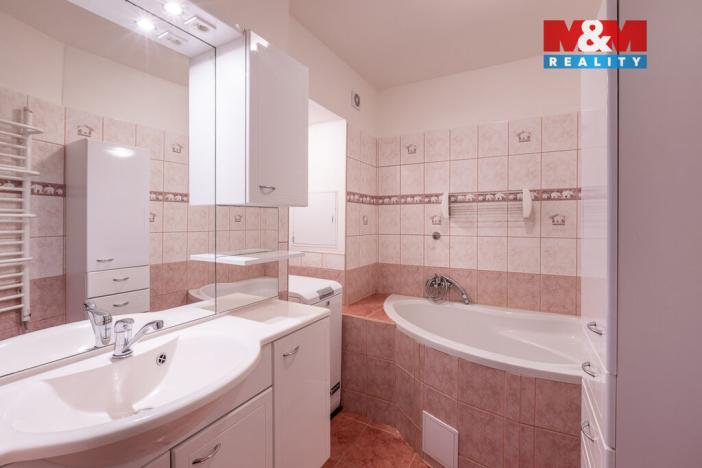 Prodej bytu 3+1, Louny, Školní, 68 m2