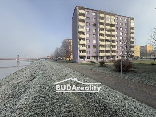 Pronájem bytu 1+1, Napajedla, Nábřeží, 31 m2