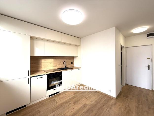 Pronájem bytu 1+1, Napajedla, Nábřeží, 31 m2