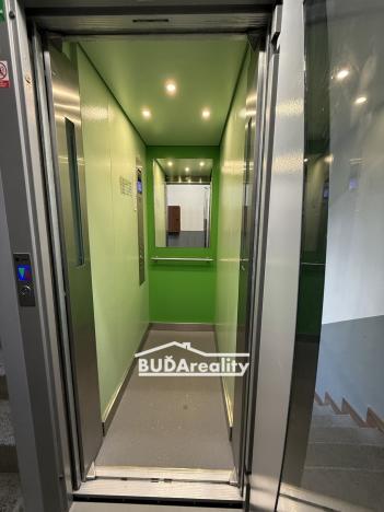 Pronájem bytu 1+1, Napajedla, Nábřeží, 31 m2