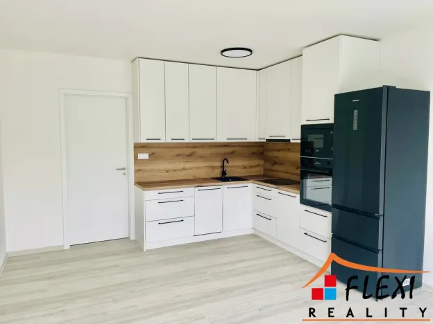 Pronájem bytu 1+kk, Ostrava, U Hájenky, 29 m2