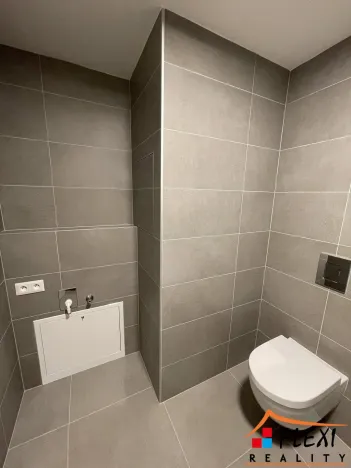 Pronájem bytu 1+kk, Ostrava, U Hájenky, 29 m2