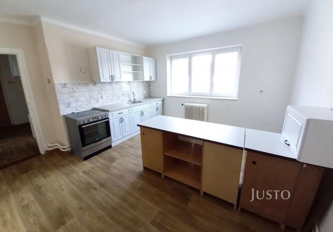 Prodej bytu 2+1, Ražice, 80 m2