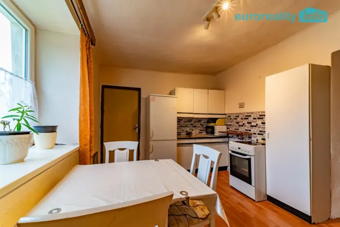 Prodej rodinného domu, Heřmanova Huť - Dolní Sekyřany, Dolní náves, 126 m2