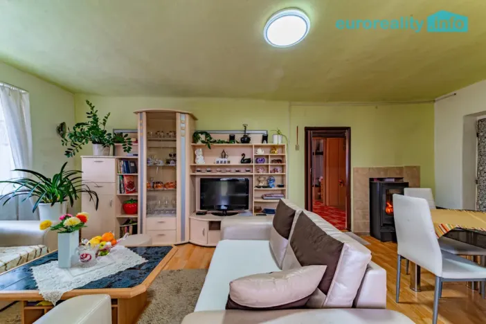 Prodej rodinného domu, Heřmanova Huť - Dolní Sekyřany, Dolní náves, 126 m2