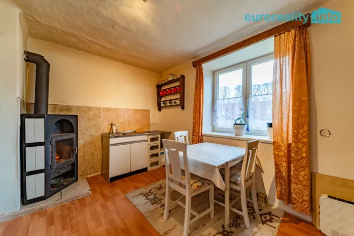 Prodej rodinného domu, Heřmanova Huť - Dolní Sekyřany, Dolní náves, 126 m2