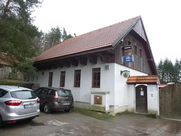 Dražba rodinného domu, Býšť, 1618 m2